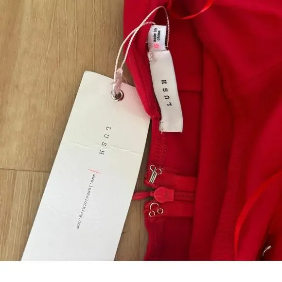 NEW Nordstrom Lush Women's Scalloped Rayonne Red Dress Size XS $80 Valentines - Picture 5 of 9